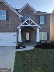 2018 Mitchell Farm Road, Grayson, GA 30017