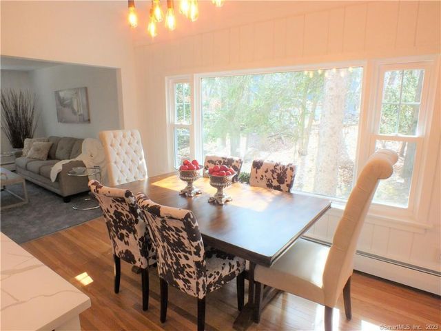 1025 Willard Road, Orange, CT 06477