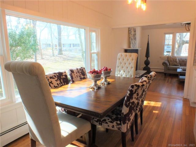 1025 Willard Road, Orange, CT 06477