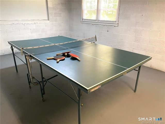 1025 Willard Road, Orange, CT 06477