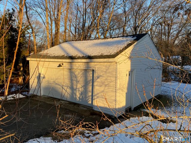 1025 Willard Road, Orange, CT 06477