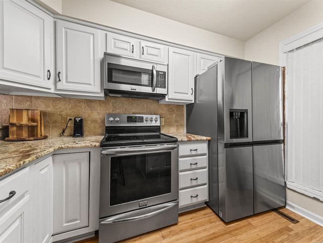 17 Huntleigh Drive, Hot Springs, AR 71901