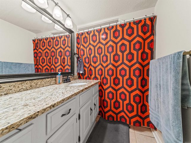 17 Huntleigh Drive, Hot Springs, AR 71901