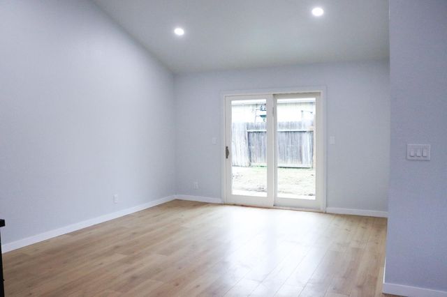 510 Exchange St, Sacramento, CA 95838