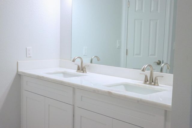 510 Exchange St, Sacramento, CA 95838