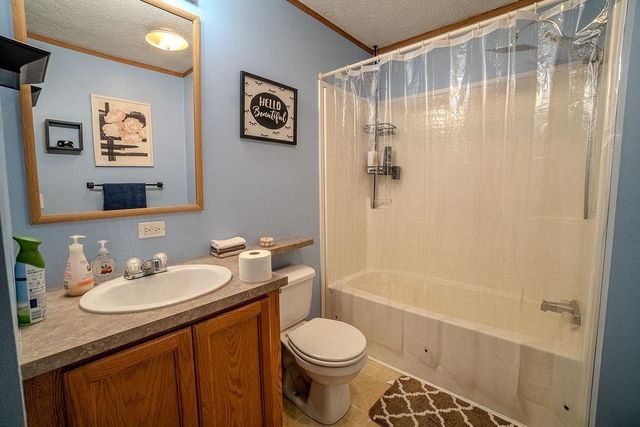 N5070 Pfaff Road, Mauston, WI 53948