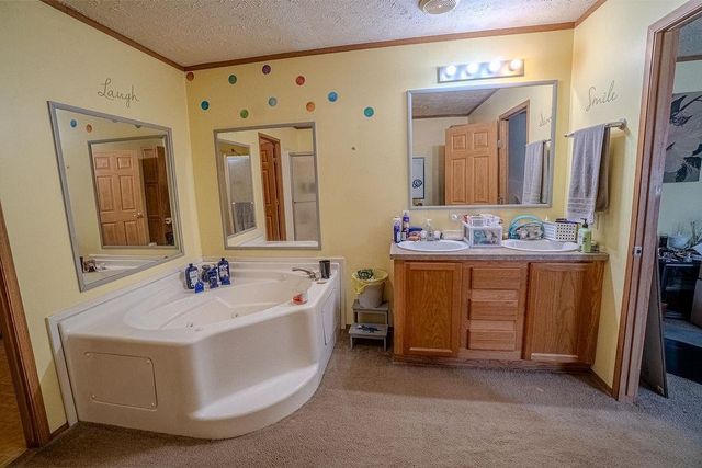 N5070 Pfaff Road, Mauston, WI 53948