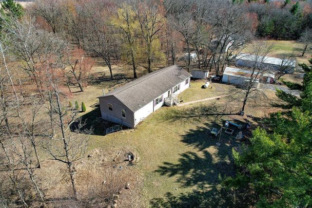 N5070 Pfaff Road, Mauston, WI 53948