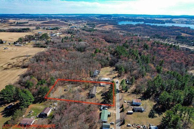 N5070 Pfaff Road, Mauston, WI 53948