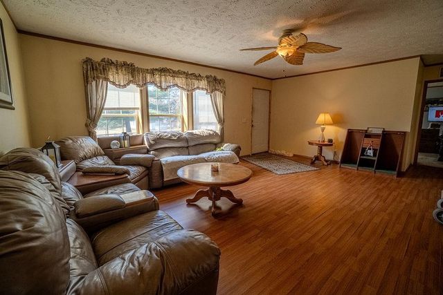 N5070 Pfaff Road, Mauston, WI 53948