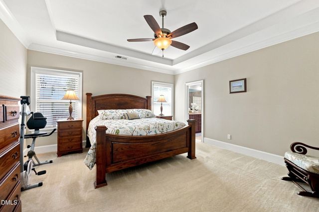 5017 Red Quill Way, Wake Forest, NC 27587