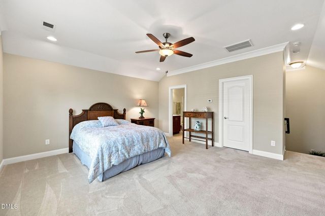 5017 Red Quill Way, Wake Forest, NC 27587