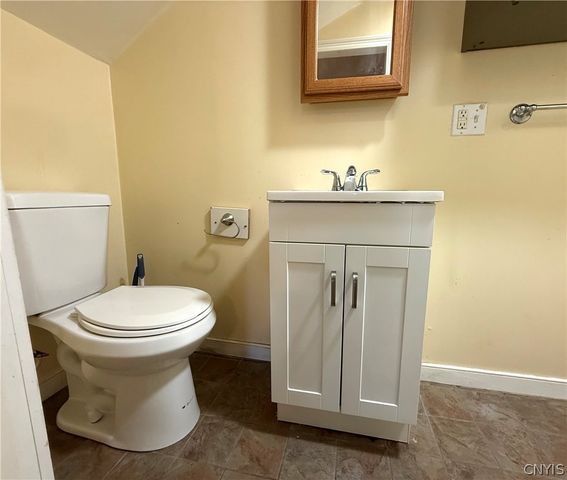512 Herkimer Road, Utica, NY 13502
