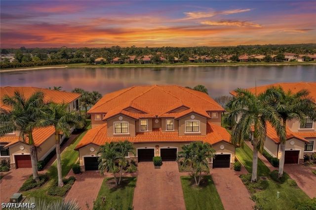 26201 Palace LN 201, Bonita Springs, FL 34135