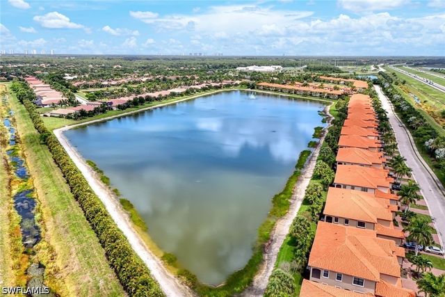26201 Palace LN 201, Bonita Springs, FL 34135