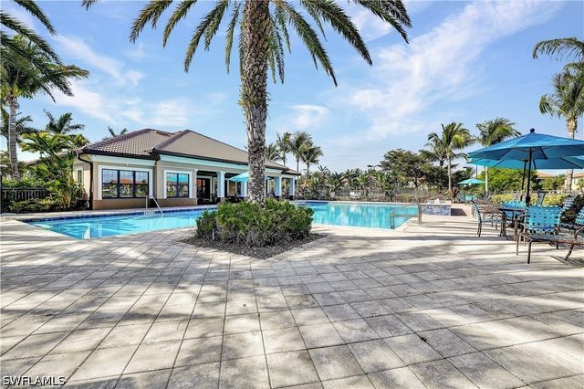 26201 Palace LN 201, Bonita Springs, FL 34135