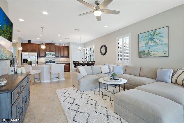 26201 Palace LN 201, Bonita Springs, FL 34135