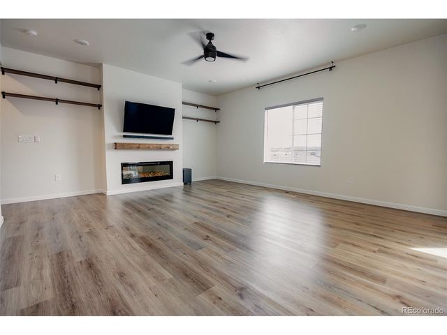 5260 Lumos Ln, Castle Rock, CO 80104