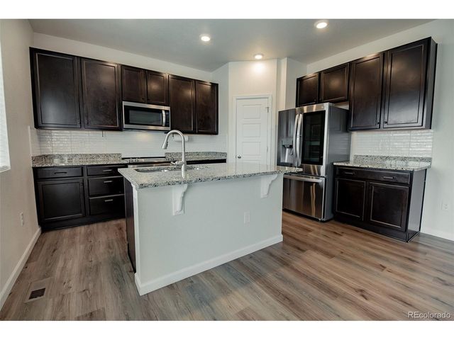 5260 Lumos Ln, Castle Rock, CO 80104