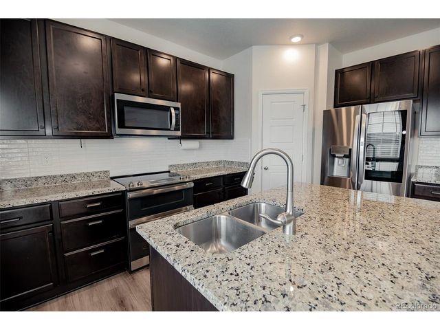 5260 Lumos Ln, Castle Rock, CO 80104