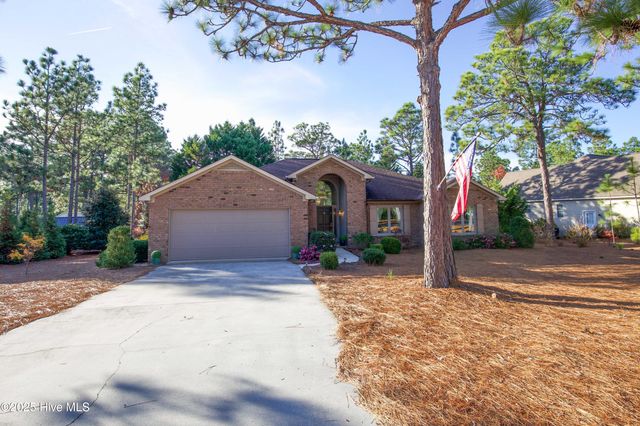 5 Kahkwa Trail, Pinehurst, NC 28374