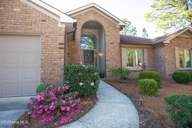 5 Kahkwa Trail, Pinehurst, NC 28374