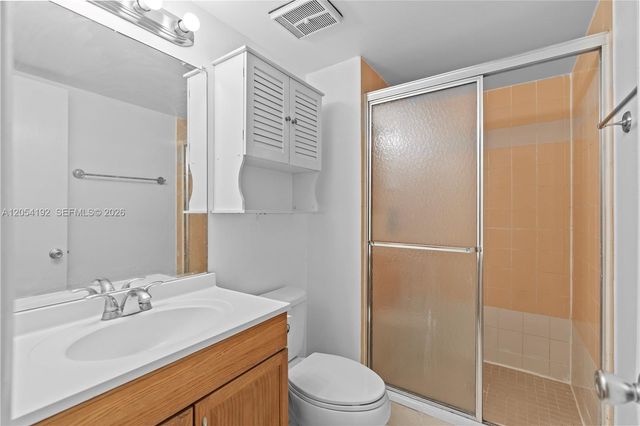 8585 NW 6th Ln 9-208, Miami, FL 33126