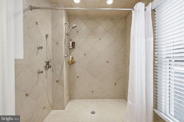 3960 S MALLARD LN, Doylestown, PA 18902