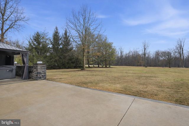 3960 S MALLARD LN, Doylestown, PA 18902