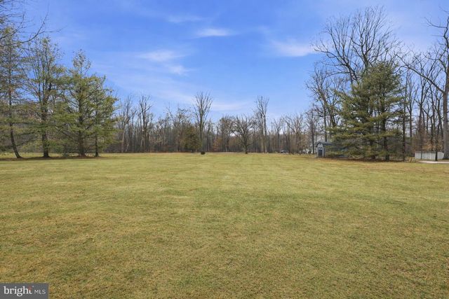 3960 S MALLARD LN, Doylestown, PA 18902