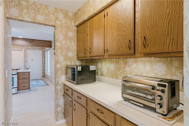 6919 Woodwalk Drive 38, Brecksville, OH 44141
