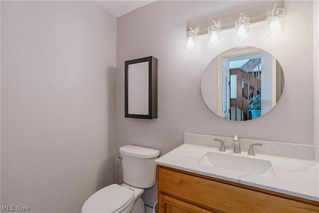 6919 Woodwalk Drive 38, Brecksville, OH 44141