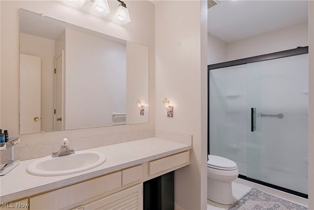 6919 Woodwalk Drive 38, Brecksville, OH 44141