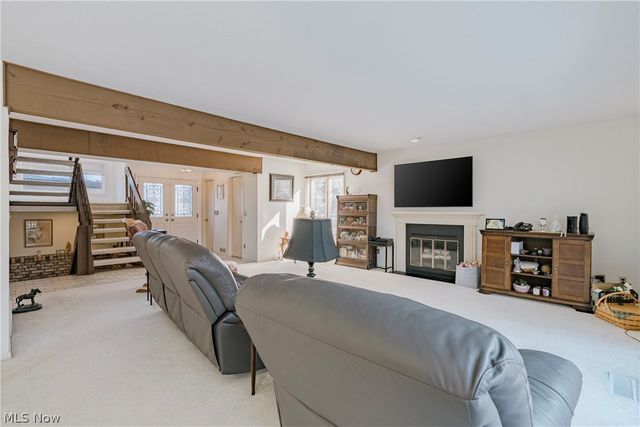 6919 Woodwalk Drive 38, Brecksville, OH 44141