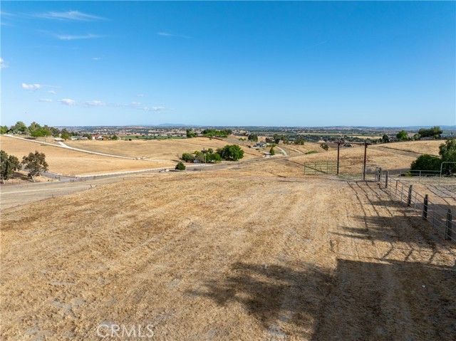 2245 Rancho Lomas Way, San Miguel, CA 93451