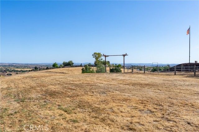 2245 Rancho Lomas Way, San Miguel, CA 93451