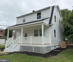 25 LEEWAY, Dundalk, MD 21222