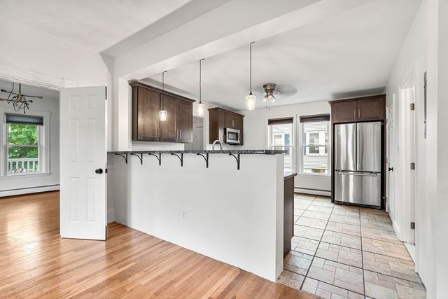 37 Reserve 1, Malden, MA 02148