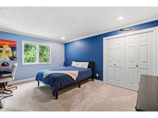 625 VICTORIA Pl, West Linn, OR 97068