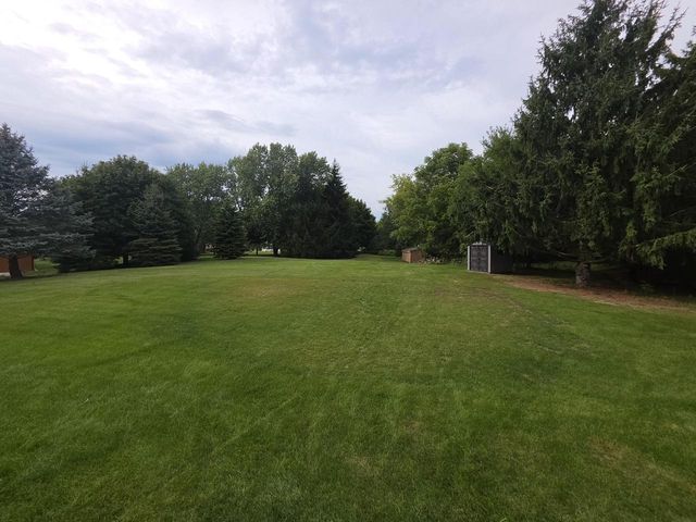 334 Belvedere W, Colgate, WI 53017