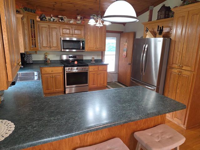 334 Belvedere W, Colgate, WI 53017