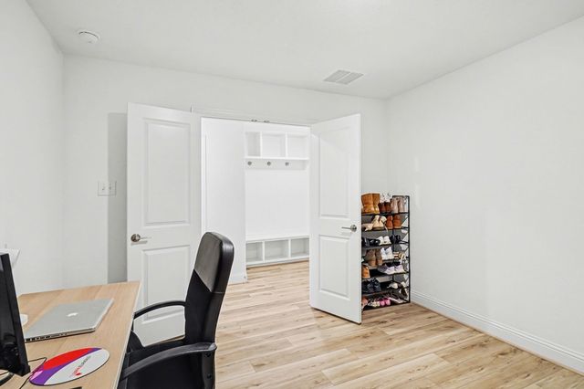 213 Settlers Way, Euless, TX 76040