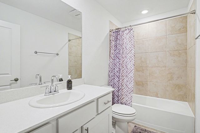 213 Settlers Way, Euless, TX 76040