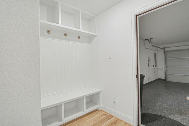 213 Settlers Way, Euless, TX 76040