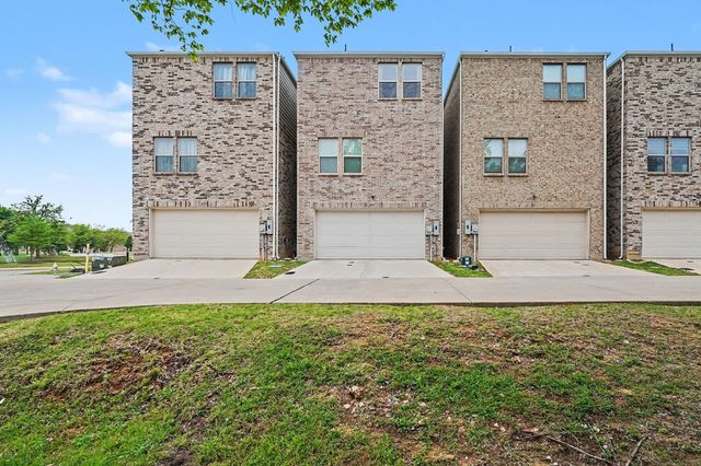 213 Settlers Way, Euless, TX 76040