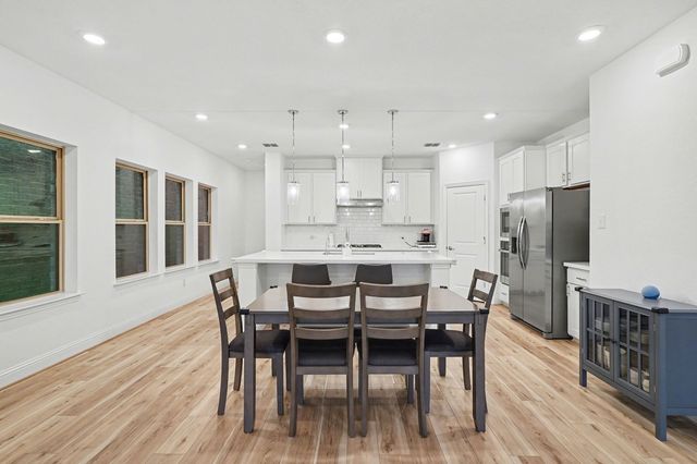 213 Settlers Way, Euless, TX 76040