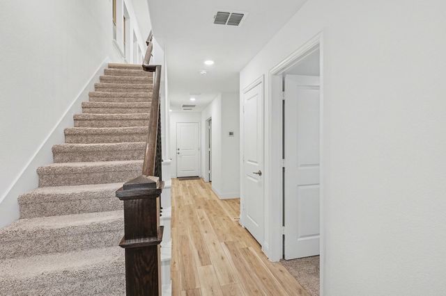 213 Settlers Way, Euless, TX 76040