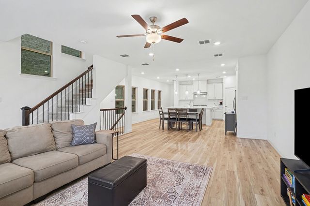 213 Settlers Way, Euless, TX 76040