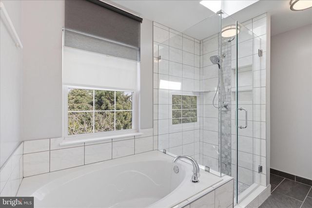 4648 DEERWATCH DR, Chantilly, VA 20151