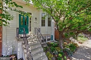 4648 DEERWATCH DR, Chantilly, VA 20151